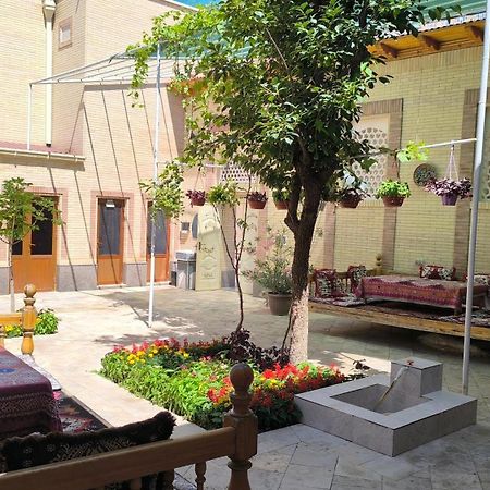 Bibikhanum Hotel Samarcanda Exterior foto