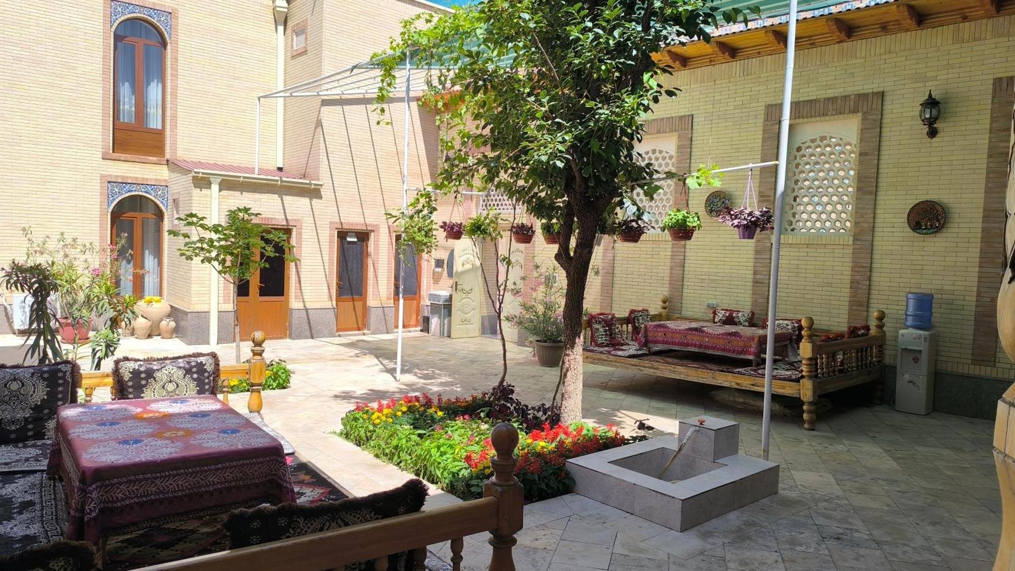 Bibikhanum Hotel Samarcanda Exterior foto